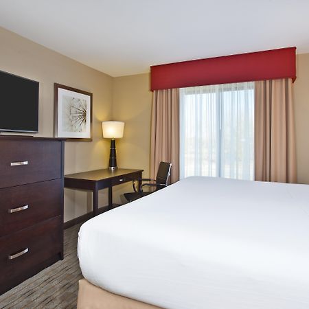 Holiday Inn Express & Suites Springfield By Ihg Dış mekan fotoğraf