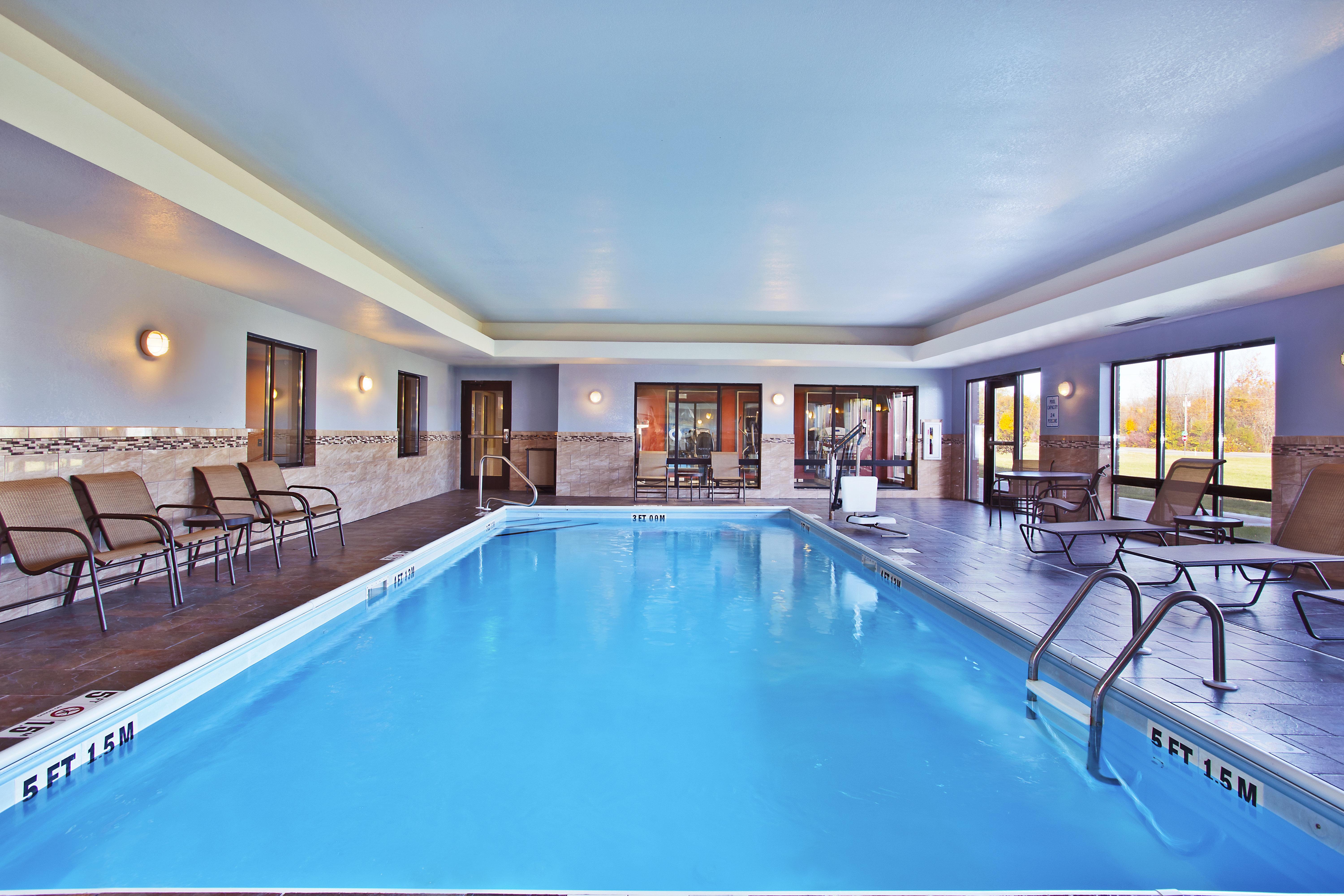 Holiday Inn Express & Suites Springfield By Ihg Dış mekan fotoğraf