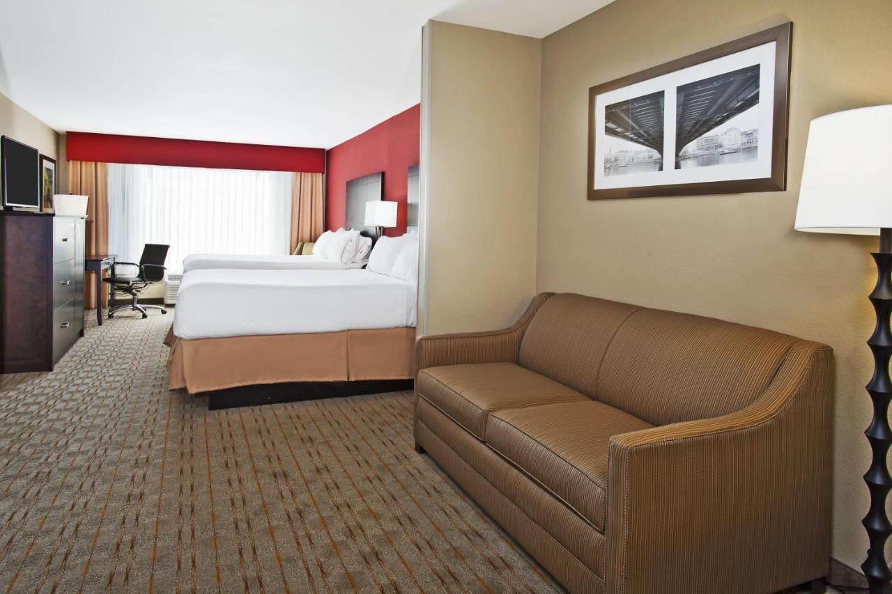 Holiday Inn Express & Suites Springfield By Ihg Dış mekan fotoğraf